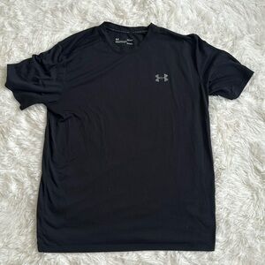 Men’s Under Armor ColdGear short sleeve breathable performance top